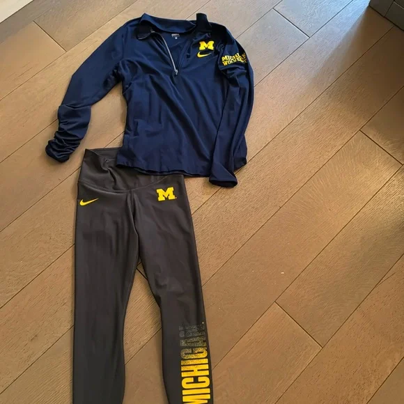 Nike x Michigan pullover and leggings- 2 for 1 deal - Picture 1 of 5